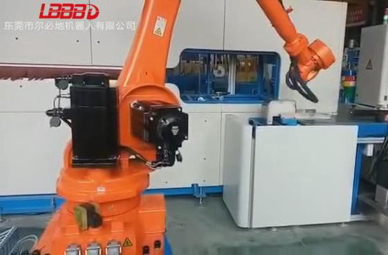 電纜線上下料搬運機器人應(yīng)用案例視頻